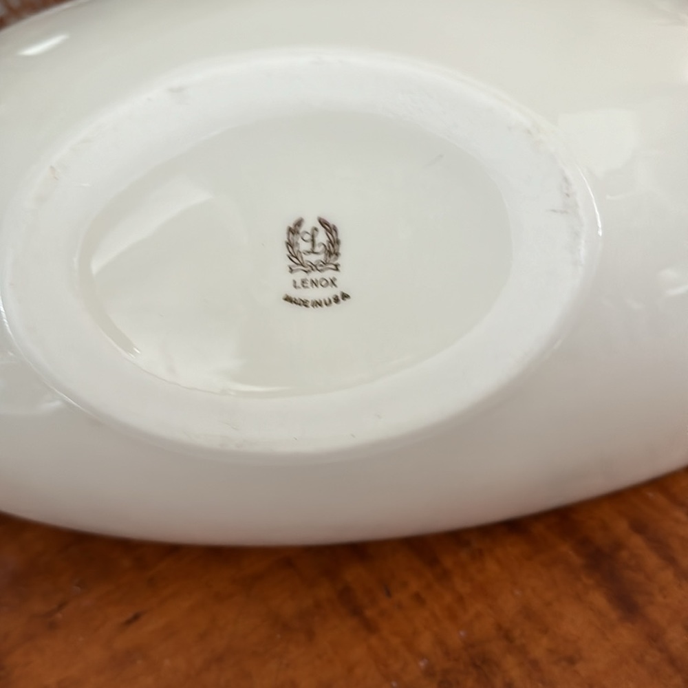 Lennox serving dish - Picture 2 of 4